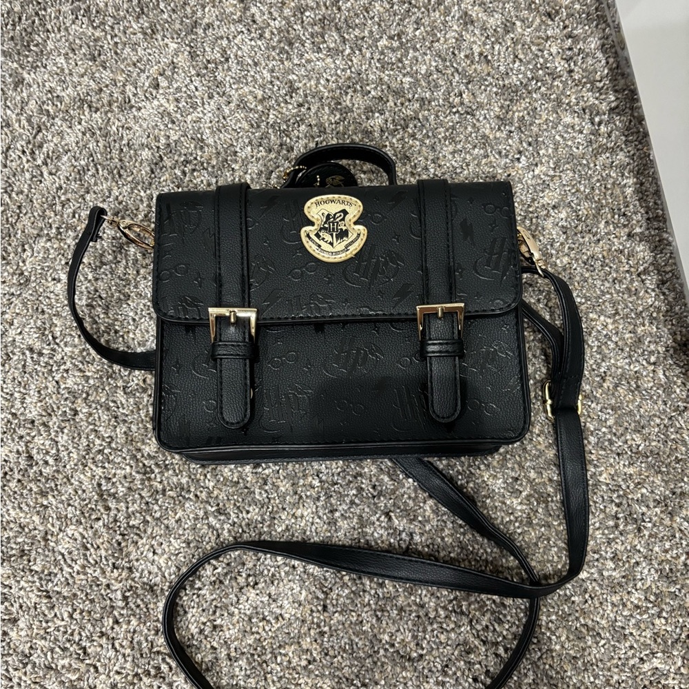 Harry Potter Warner Bros. Black and Gold Women's Bag